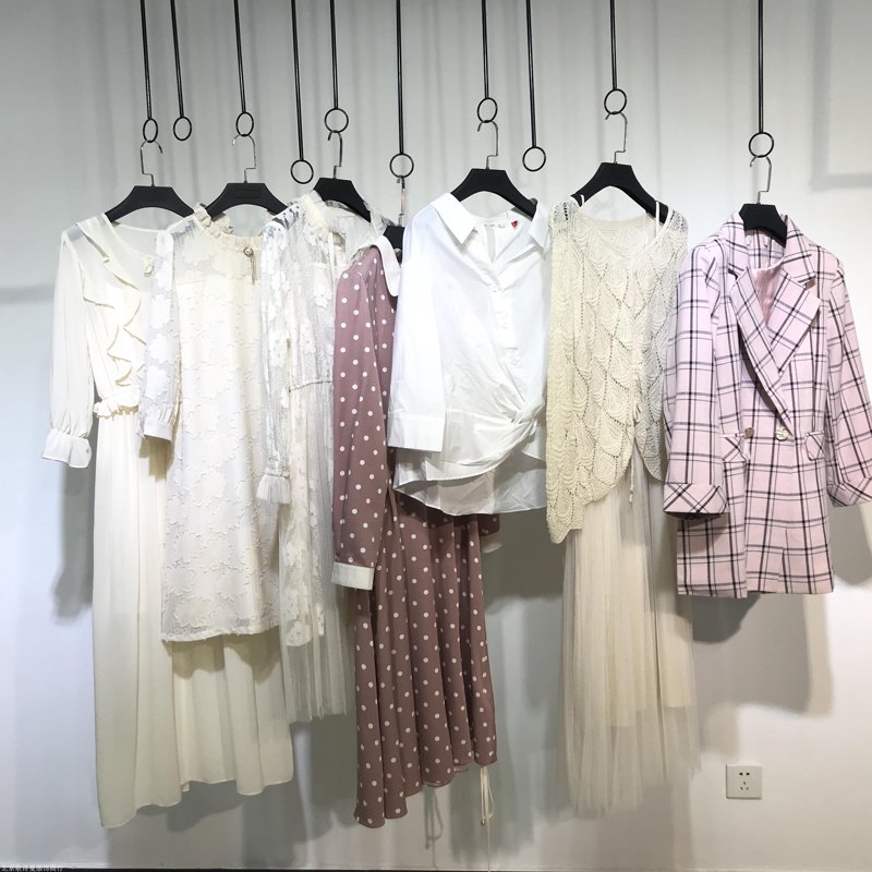 宿州服装店:时尚前沿,城市新貌